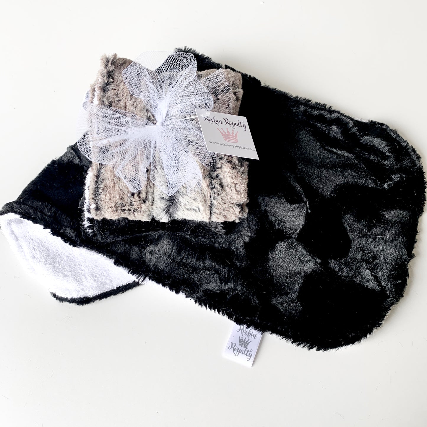 ROCKIN ROYALTY Burp Cloth Set